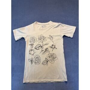 Happy Colors Women’s T-Shirt Large Graphic 
Rose Flower Theme Tan Size X-Small